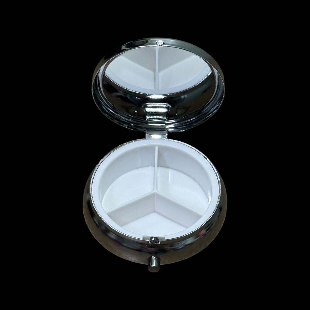 Cute Butterfly Portable Round Metal Pill Organizer Case - Picture 2 of 3